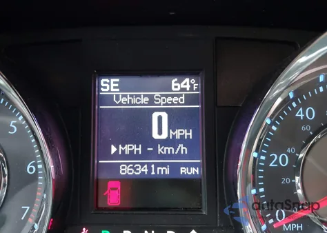 2015 Chrysler Town & Country Touring z USA, uszkodzony, nr VIN 2C4RC1BG8FR697950